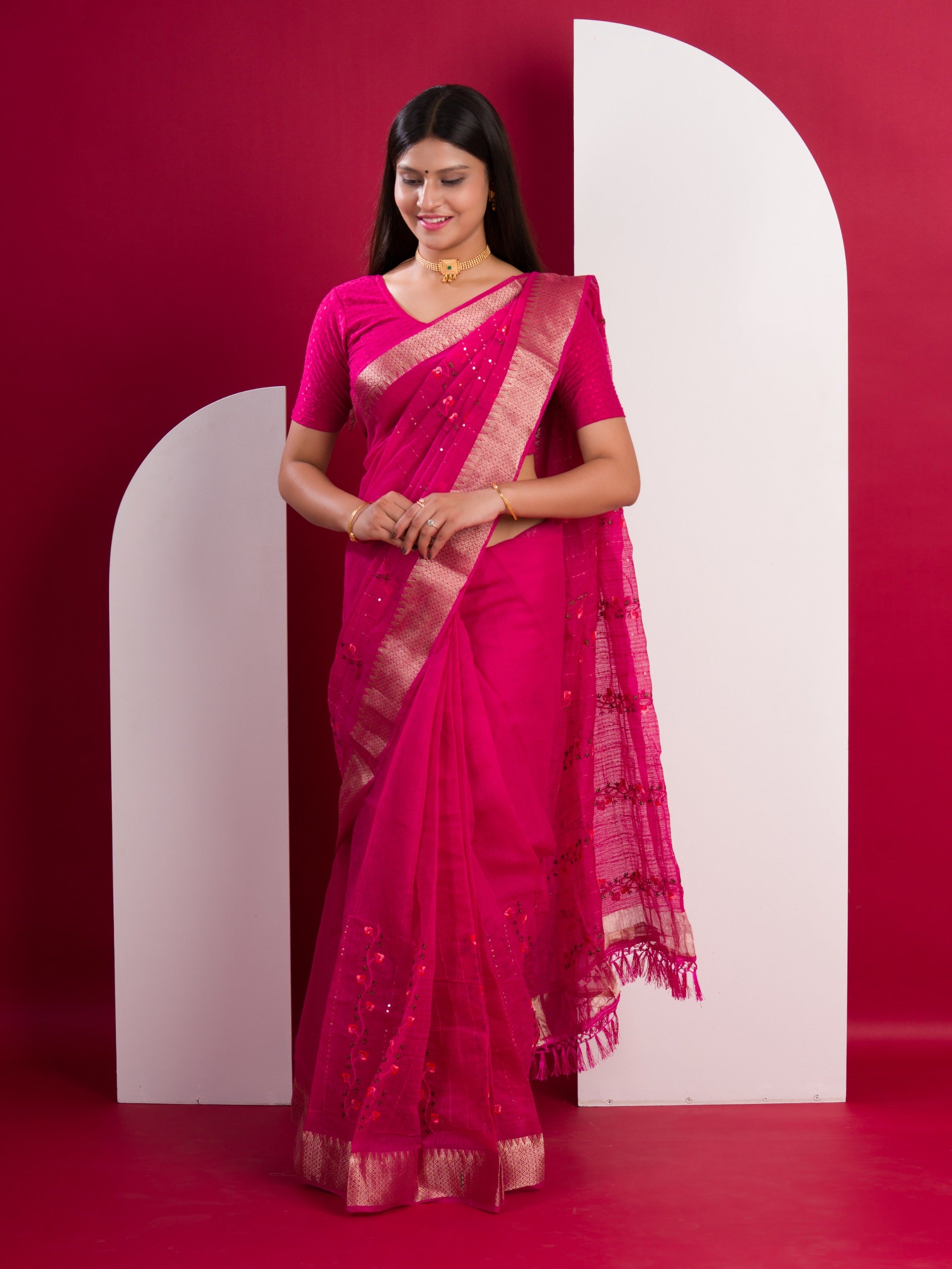  Kota Doria Kashida Work Gotapatti Style Bikaneri Saree under 1000