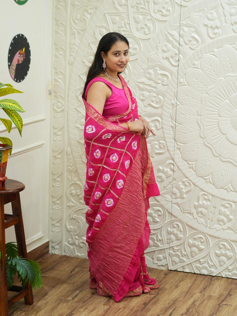 By Banarasi Style Georgette Saree With Exquisite Tari Work