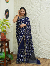 KcPc New Elegant Banarasi Georgette Saree Adorned with Intricate Tari Embroidery PRF