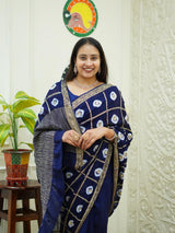 KcPc New Elegant Banarasi Georgette Saree Adorned with Intricate Tari Embroidery PRF