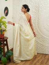 By Traditional Saree With Festive Wear