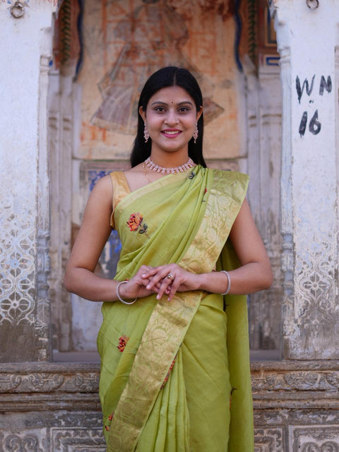 Buy New Royal Festive Collection Saree Featuring Intricate Kashida Embroidery KcPc