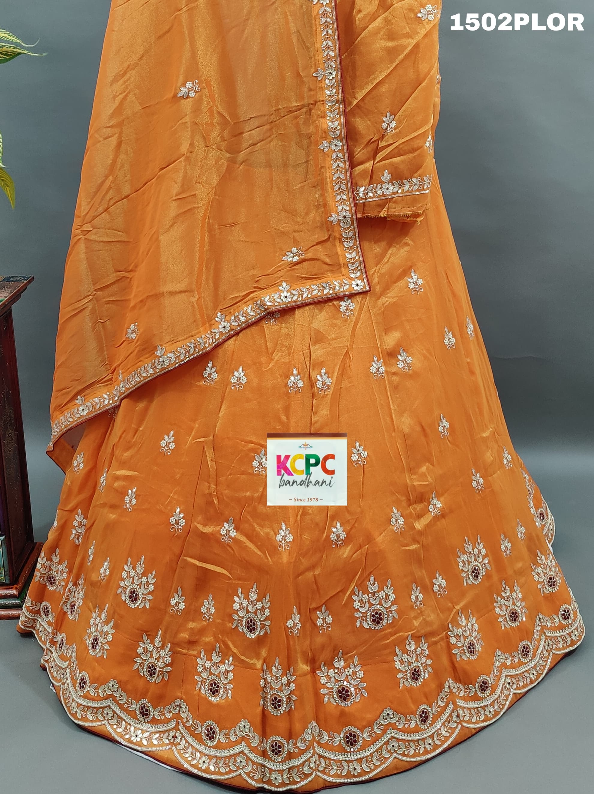 KcPc New Pure H O silkCutdana gotapatti Work LehengaMAD
